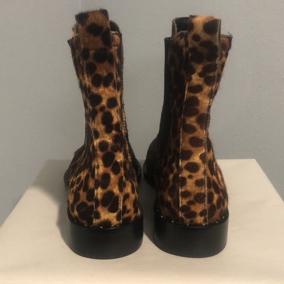New REBECCA MINKOFF Leopard Print Calf Hair Sabeen Chelsea Boot - Picture 5 of 9
